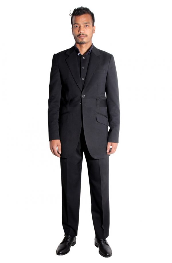 Never The Sinner suit tailored in a belted model with an off-centered vent. Full front view.