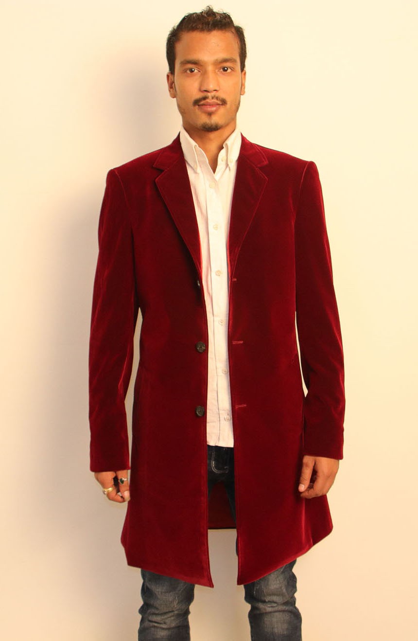 12th Doctor maroon red velvet coat full front view.