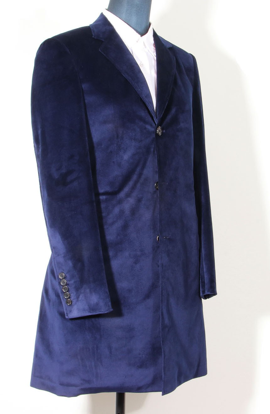 12th Doctor navy blue velvet coat for Peter Capaldi cosplay, a full side view.
