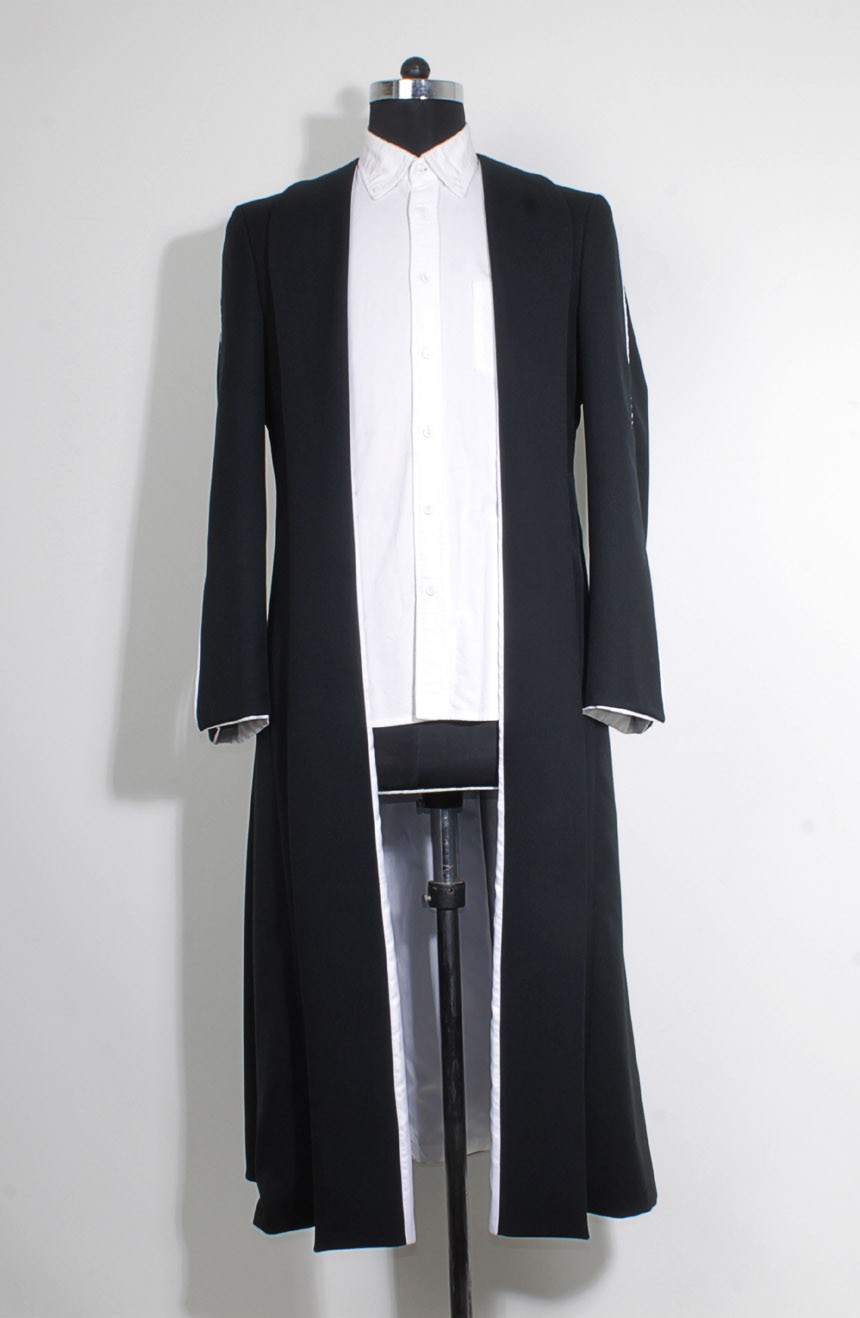 Black wizard robe womens from the Fantastic Beasts for Percival Graves cosplay.
