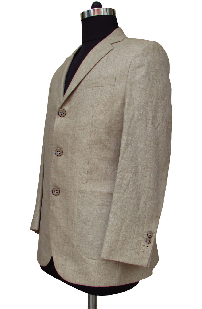 James Bond linen suit in herringbone from The World Is Not Enough, a full side view.