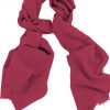 Mens 100% cashmere scarf in raspberry, single-ply with 1-inch eyelash fringe.