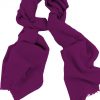 Mens 100% cashmere scarf in plum, single-ply with 1-inch eyelash fringe.